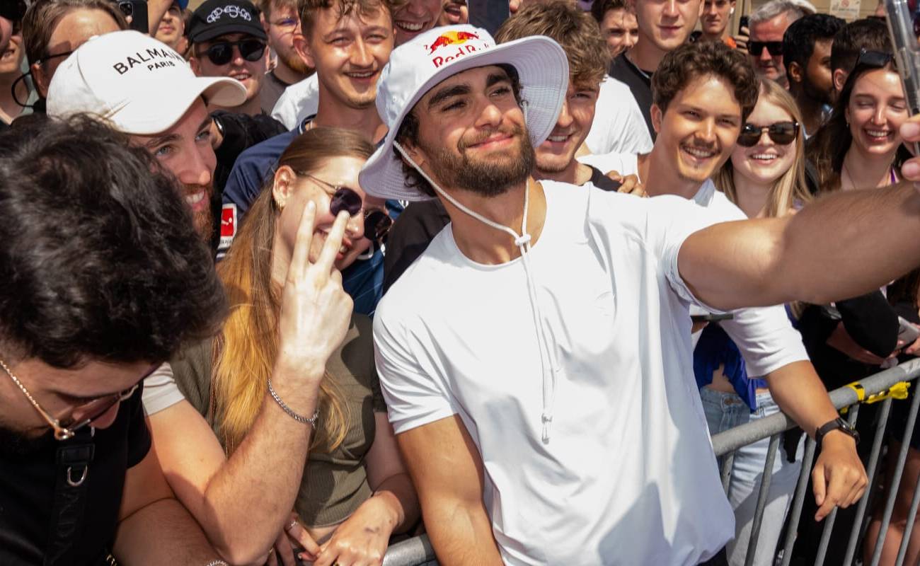 Arda Saatçi 123 saatte 600 kilometre koştu!